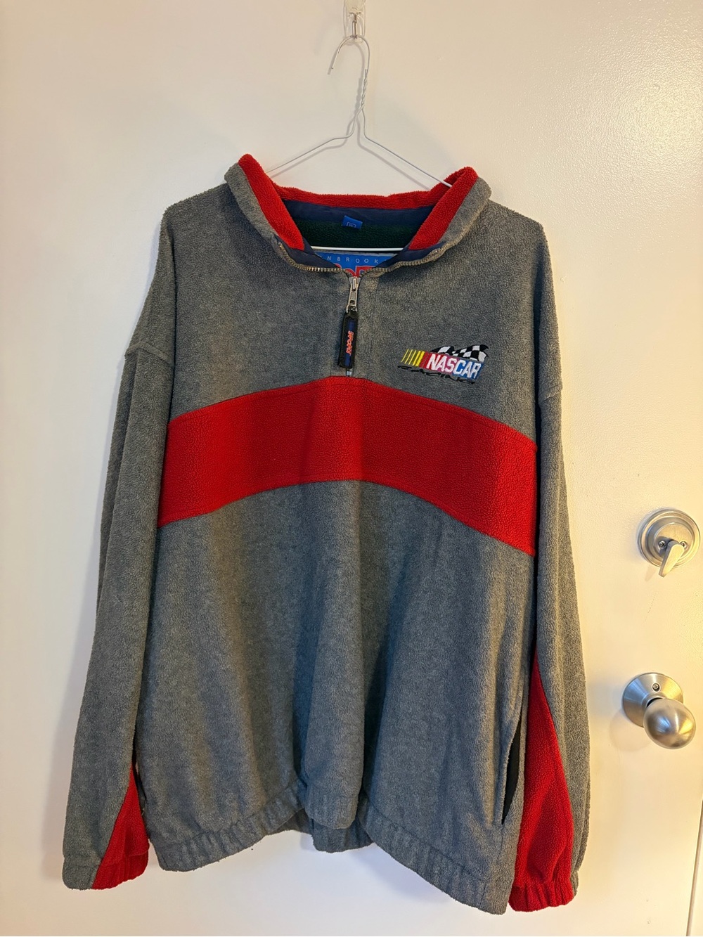 Vintage 90’s NASCAR Fleece pullover sweater grey red XL